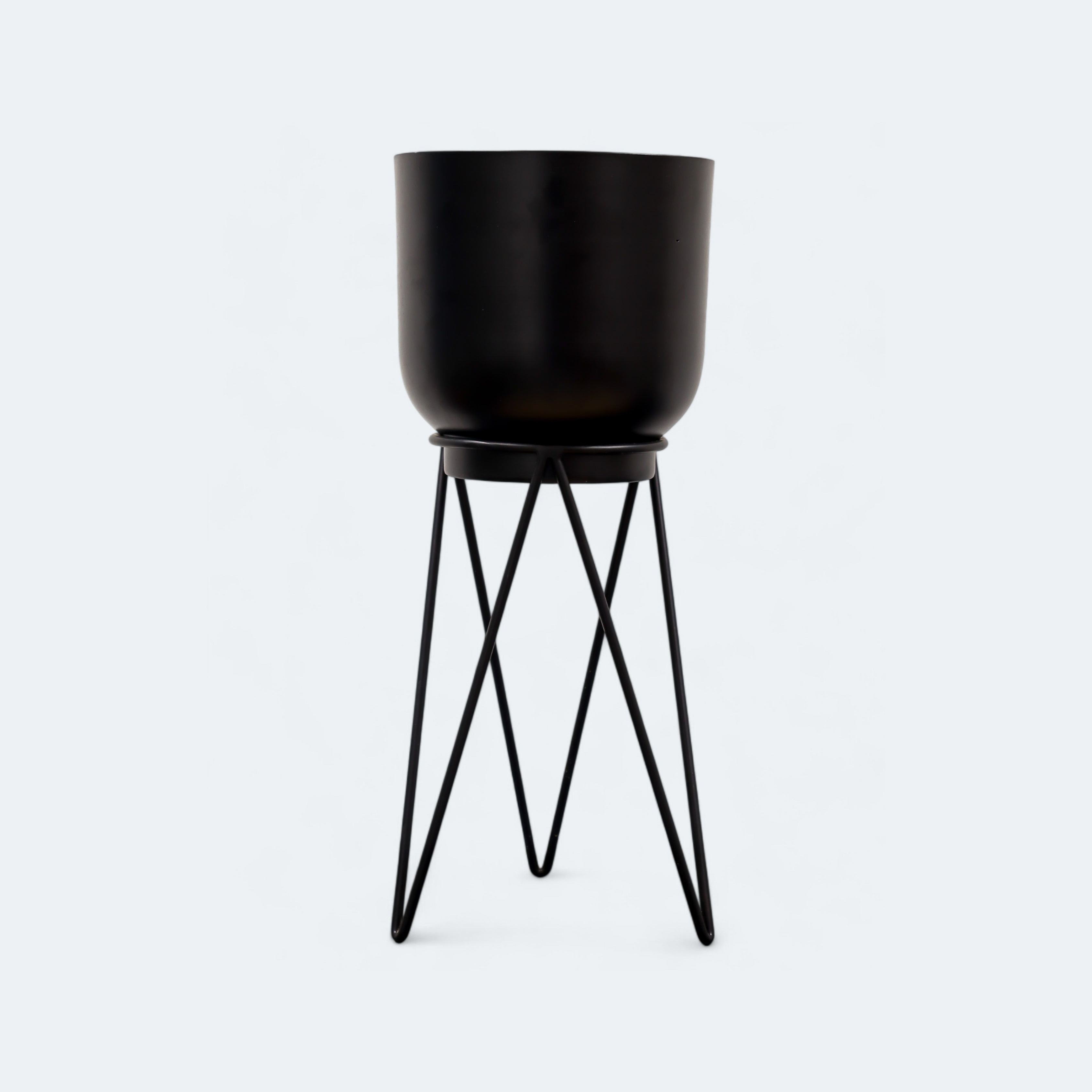 Premium Black Planter Pots With Stand