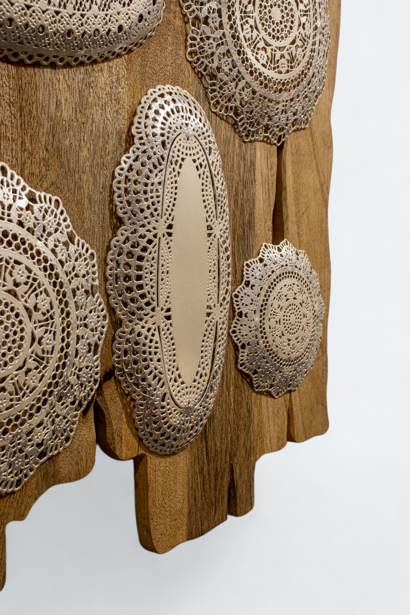 Luxury Wooden Suzani Design