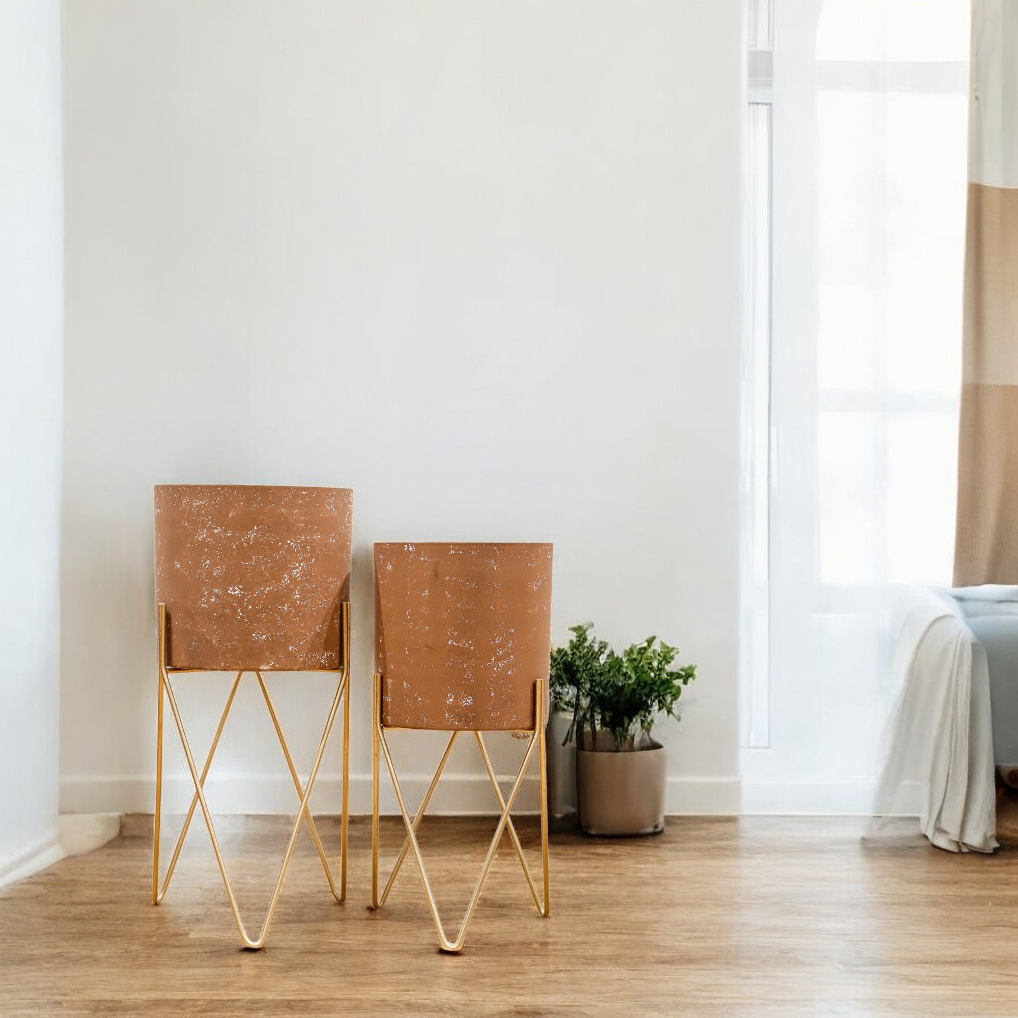 Beautiful Medium Size Planter With Stand