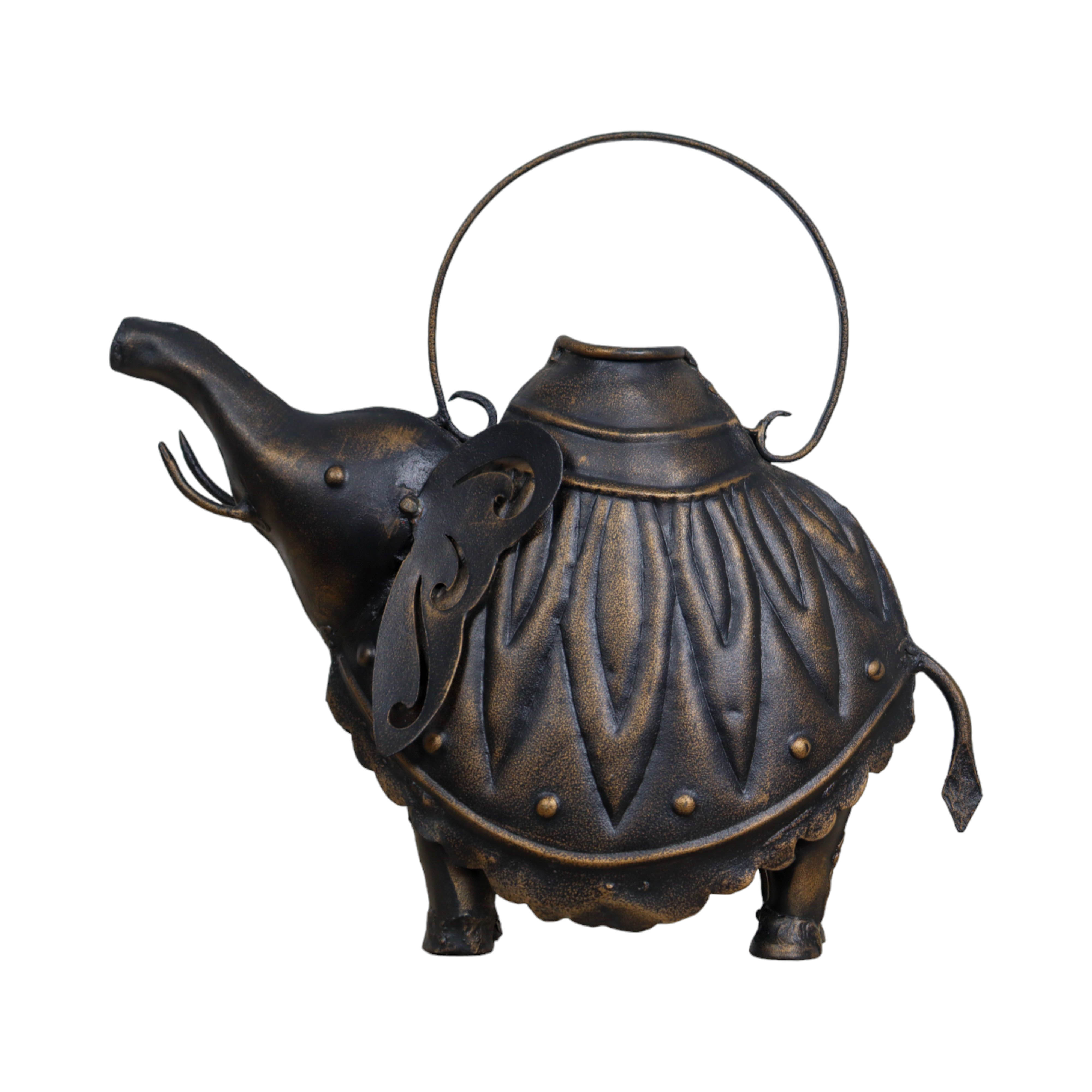 Black Metal Elephant Gardening water can