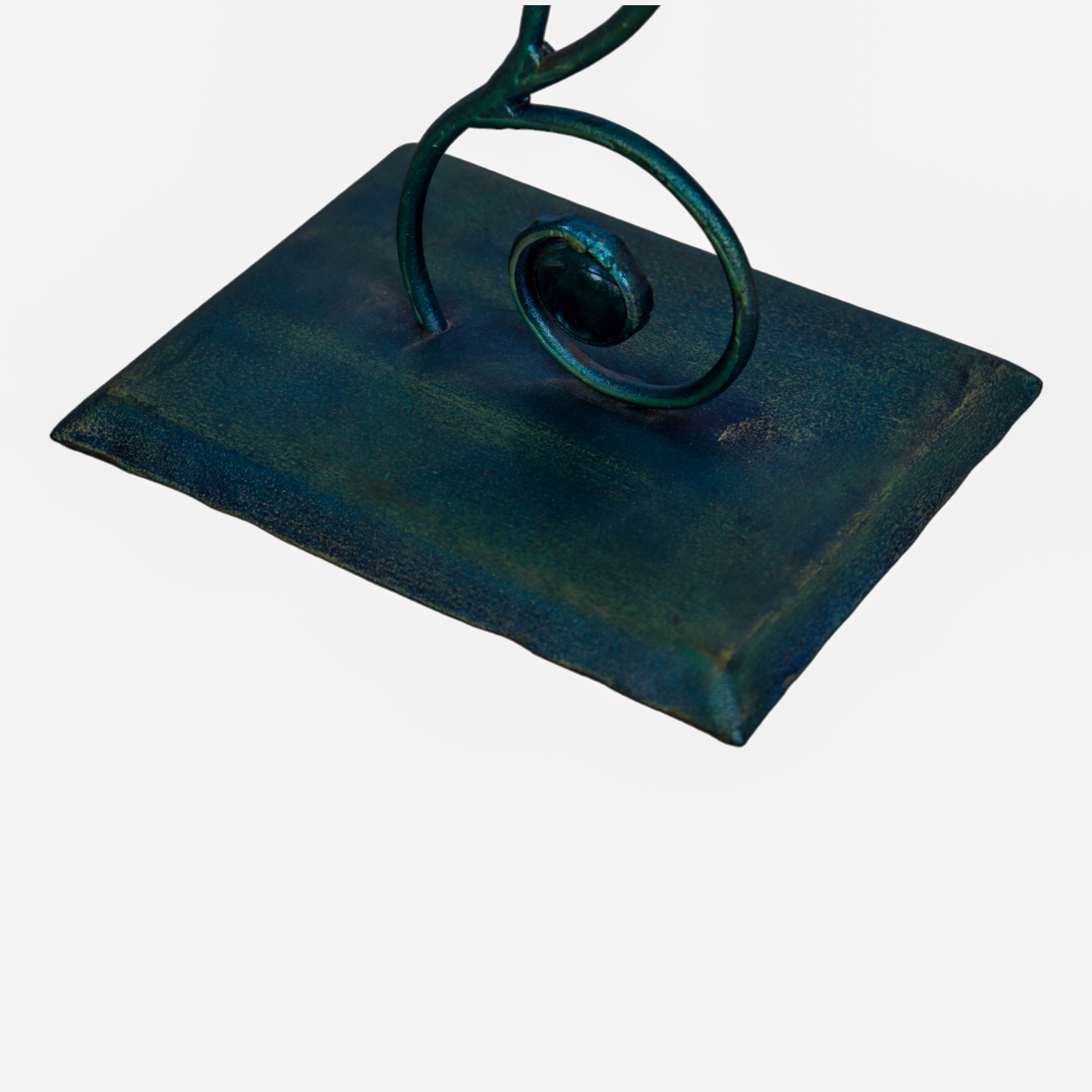 Beautiful Table Clock For Living Room