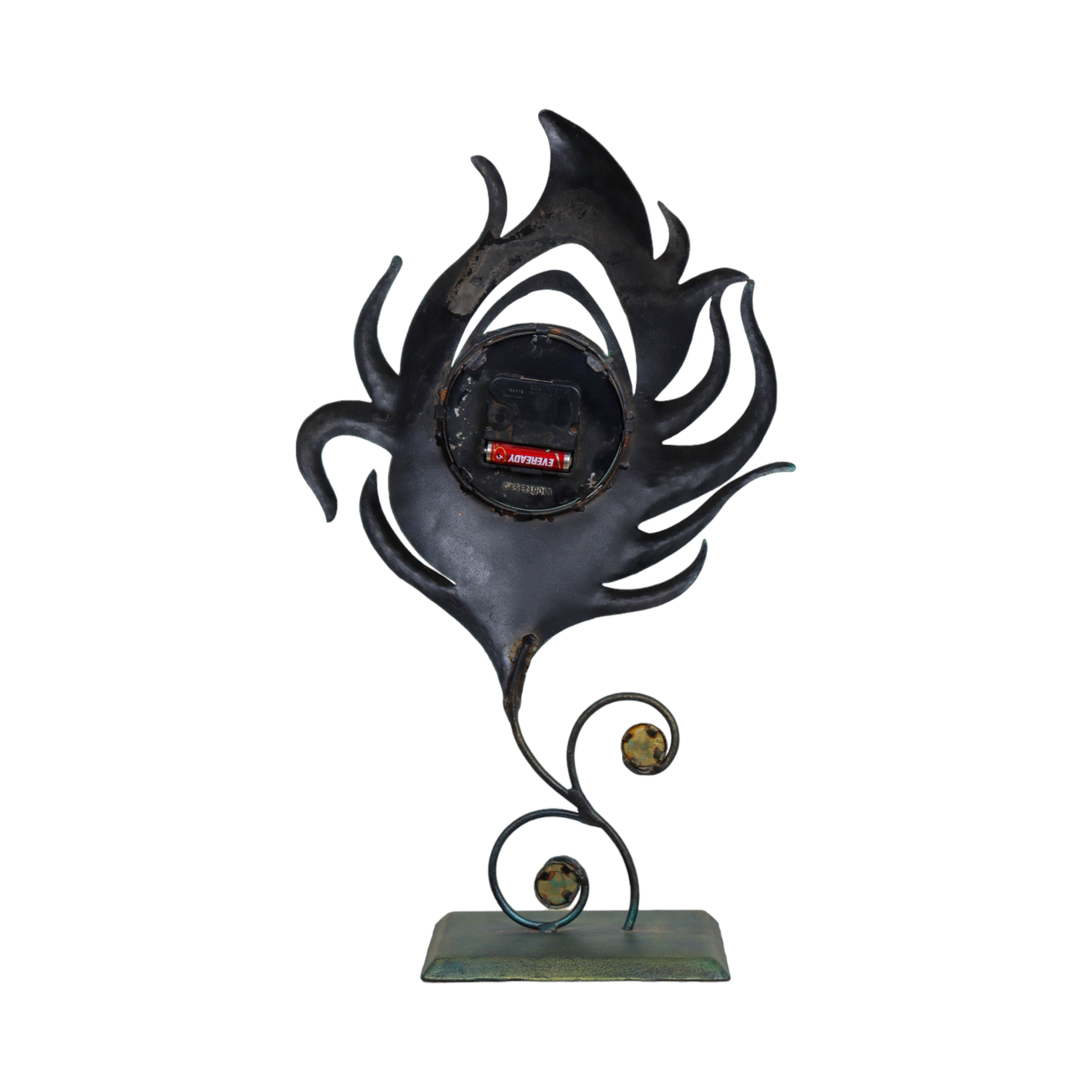 Beautiful Table Clock For Living Room