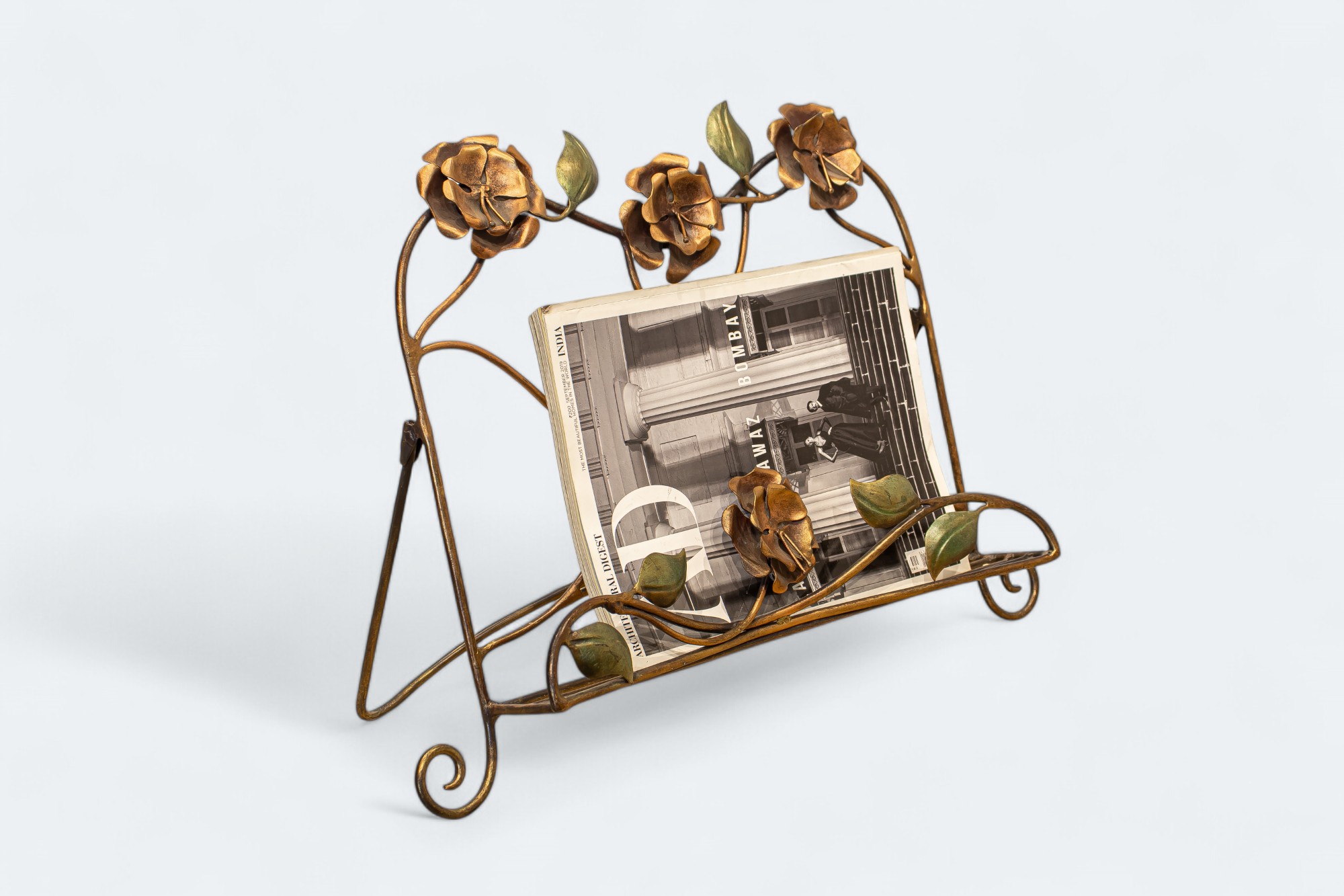 Metal Floral Easel Stand