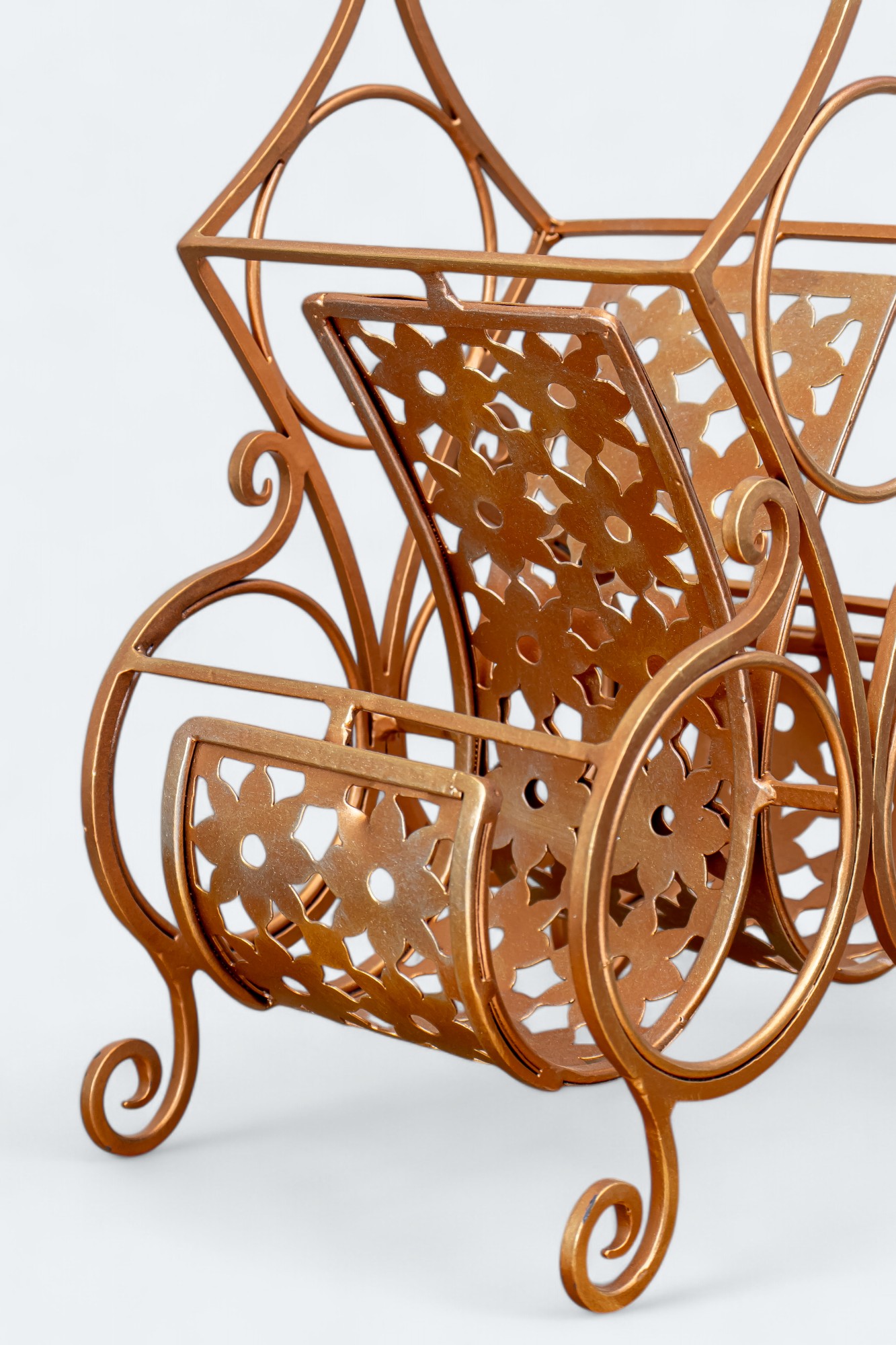 Gold Metallic Stylish Wine Rack