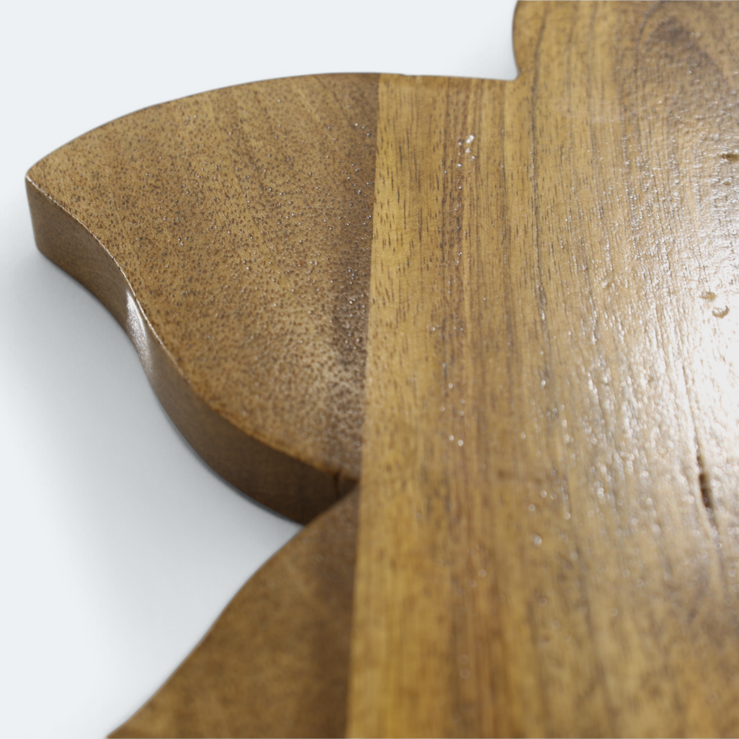 Leaf Wood Chopping Board
