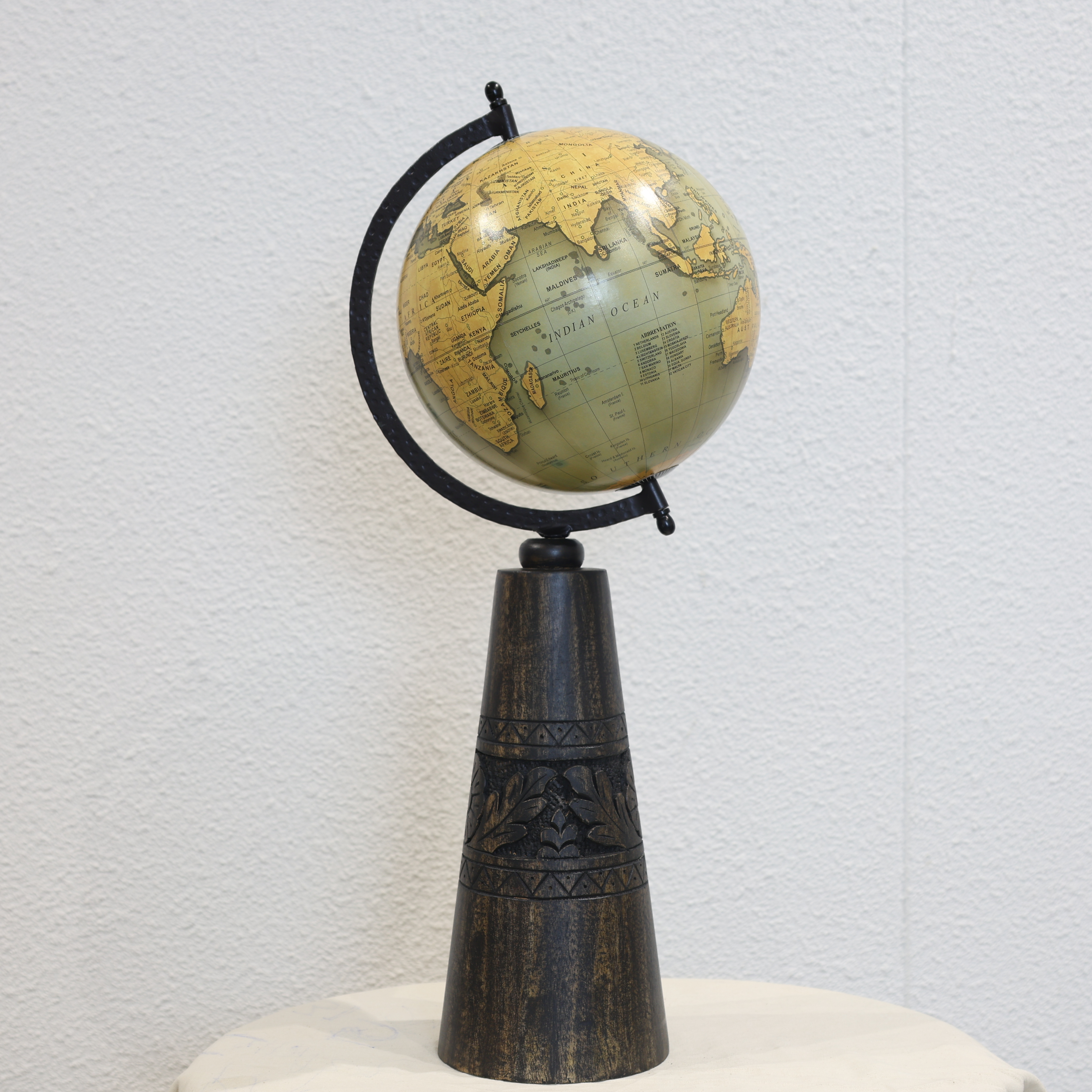 Premium Wooden Carving Leg Globe